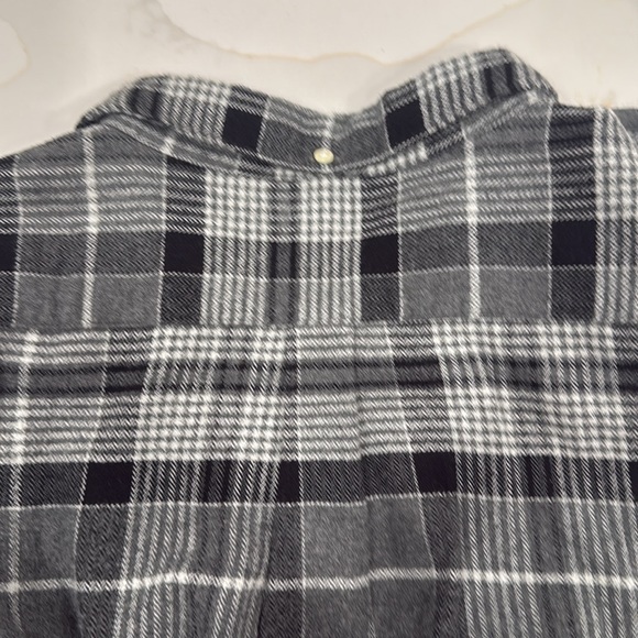 Barbour Deltan Plaid Button-Up Shirt - Picture 13 of 15